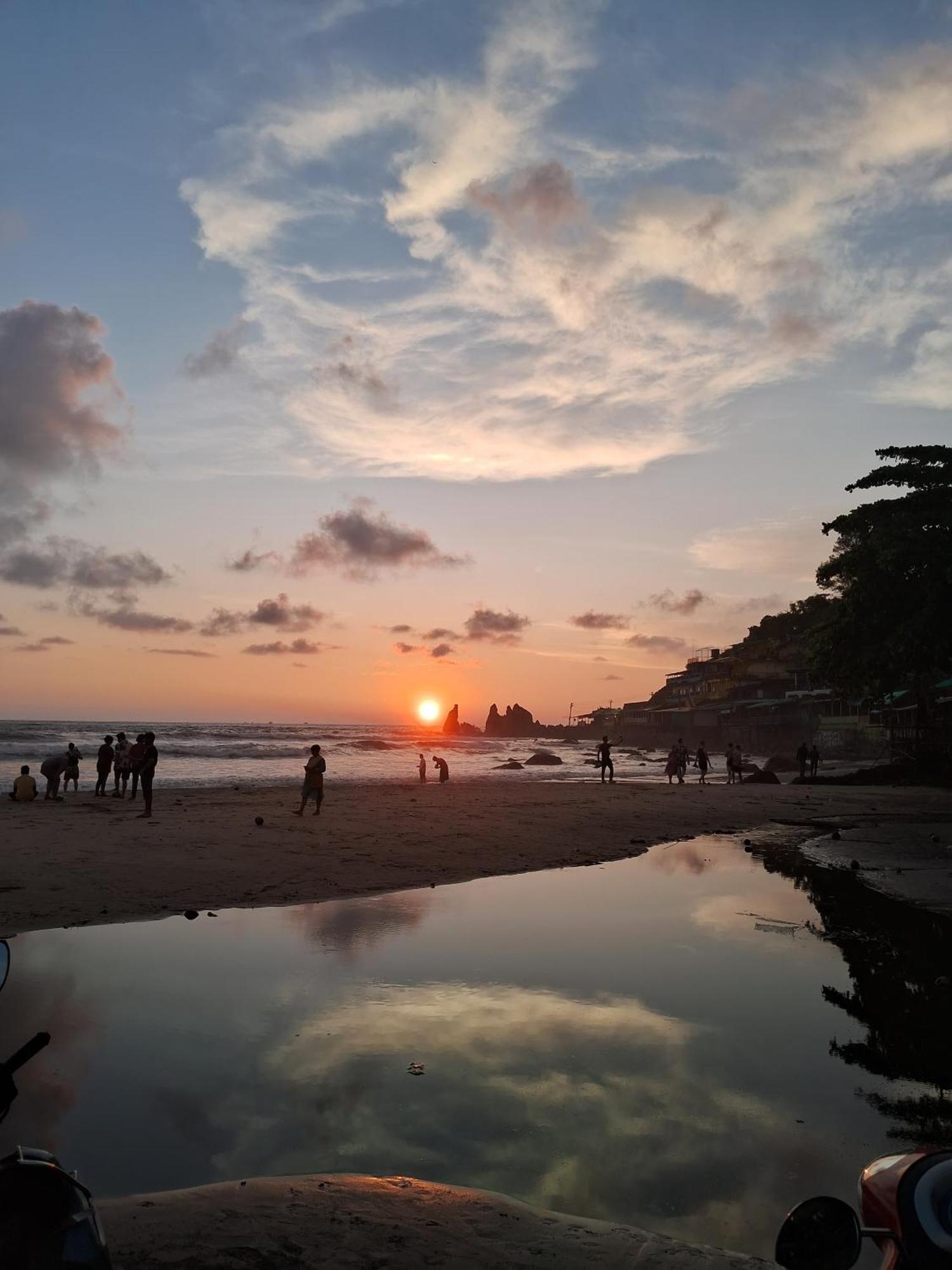 Kumbaya Beachside Hostel & Apartments At Arambol Beach Exteriér fotografie